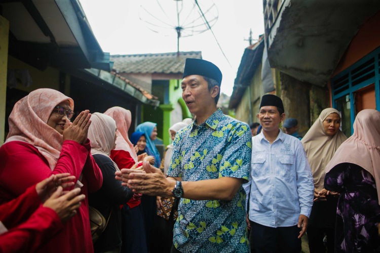 Picsart_25-03-16_06-38-46-778