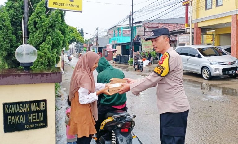 Picsart_25-03-16_08-01-05-102