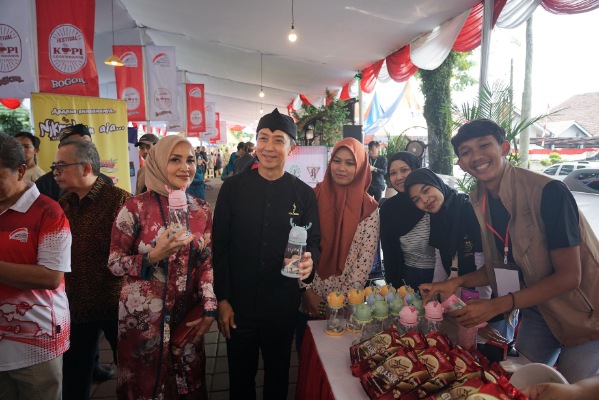 Picsart_25-08-24_05-15-38-244