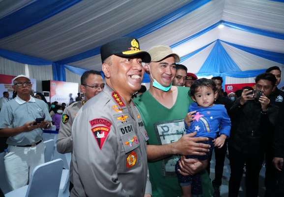 Picsart_25-08-27_18-45-40-532