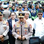 Picsart_25-11-09_06-31-36-799